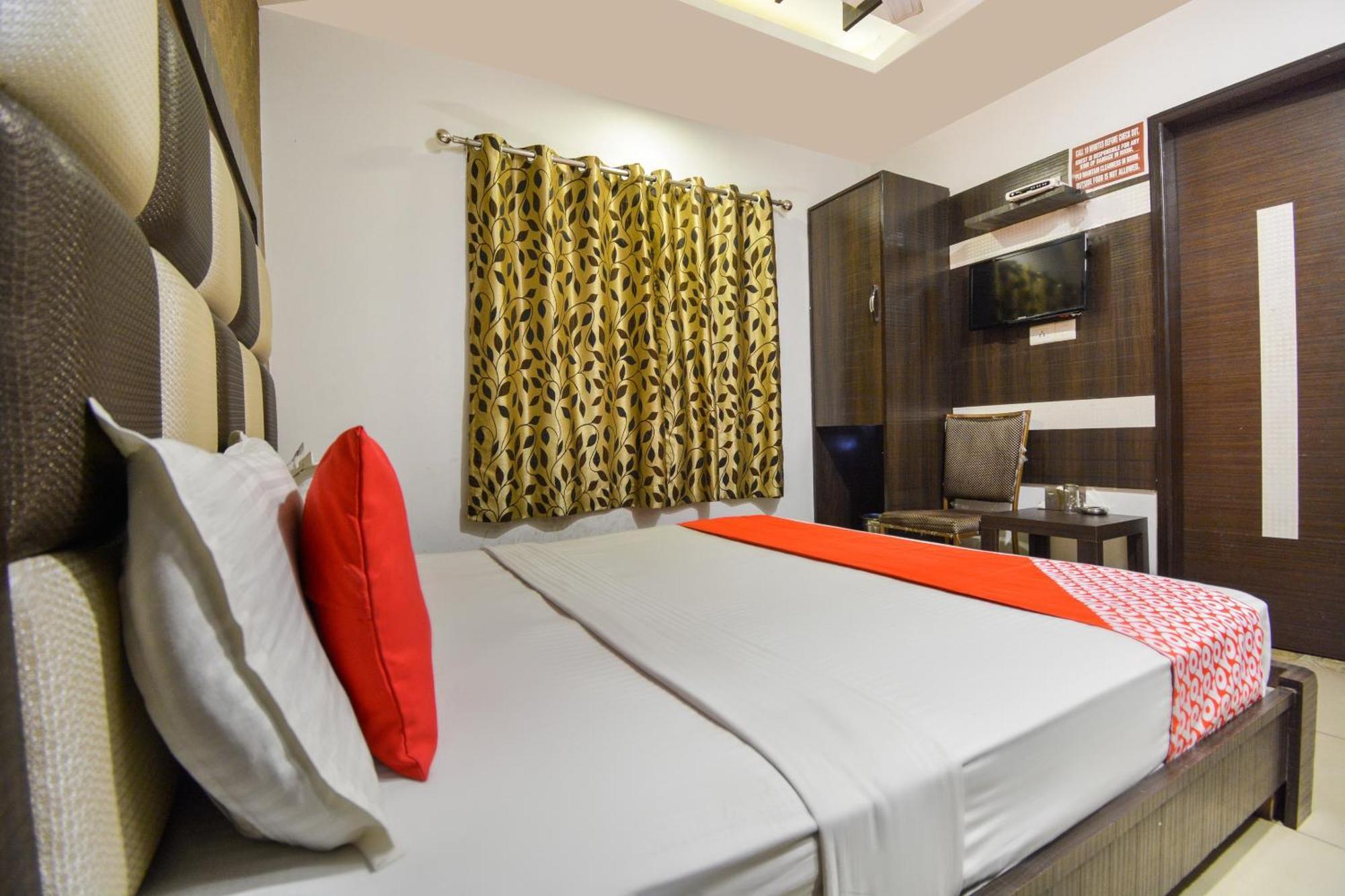 Hotel O Lexis Лудхиана Экстерьер фото